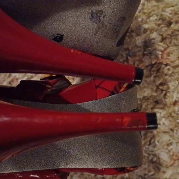 Naughty Monkey Red Plaid 5" Heels • 8.5 • Pinup Style - Picture 6 of 12